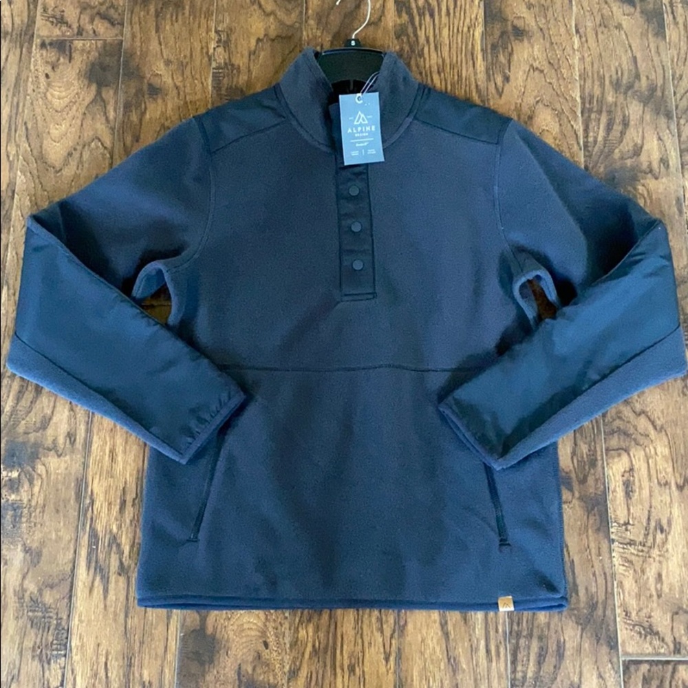 NWT! Men’s Alpine Field and Stream pullover - Picture 5 of 9